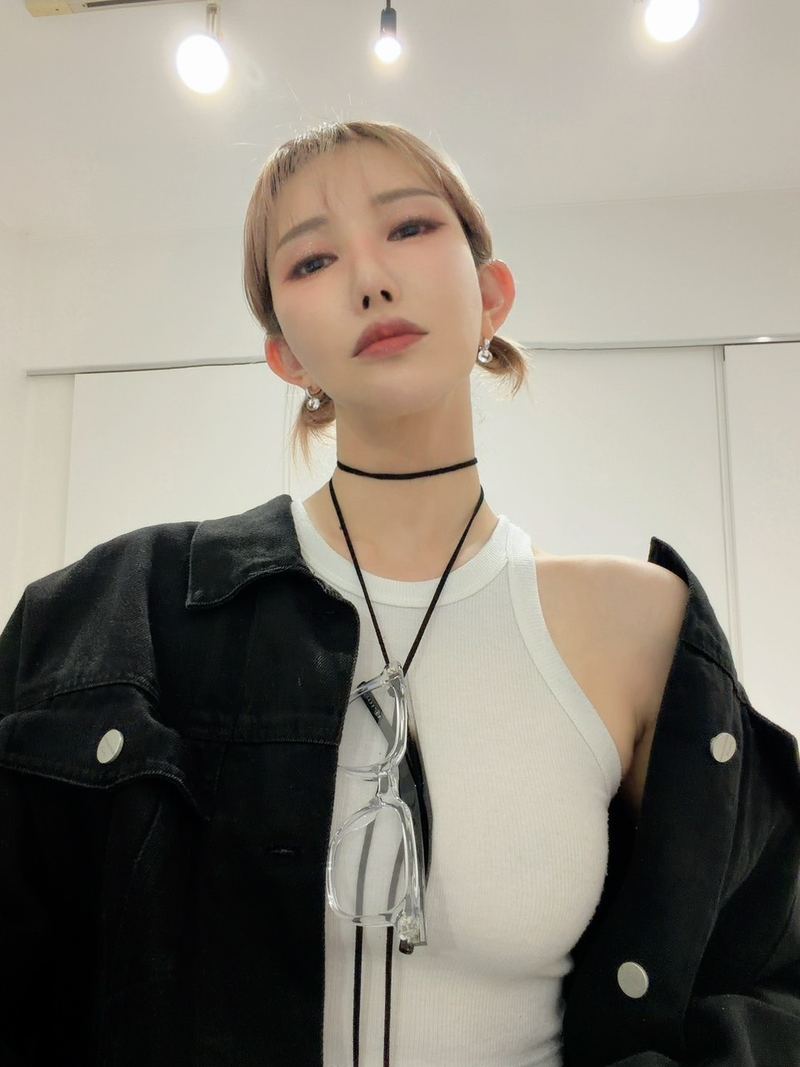 美月 4