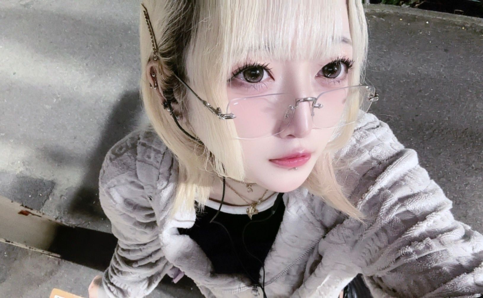 瑠唯